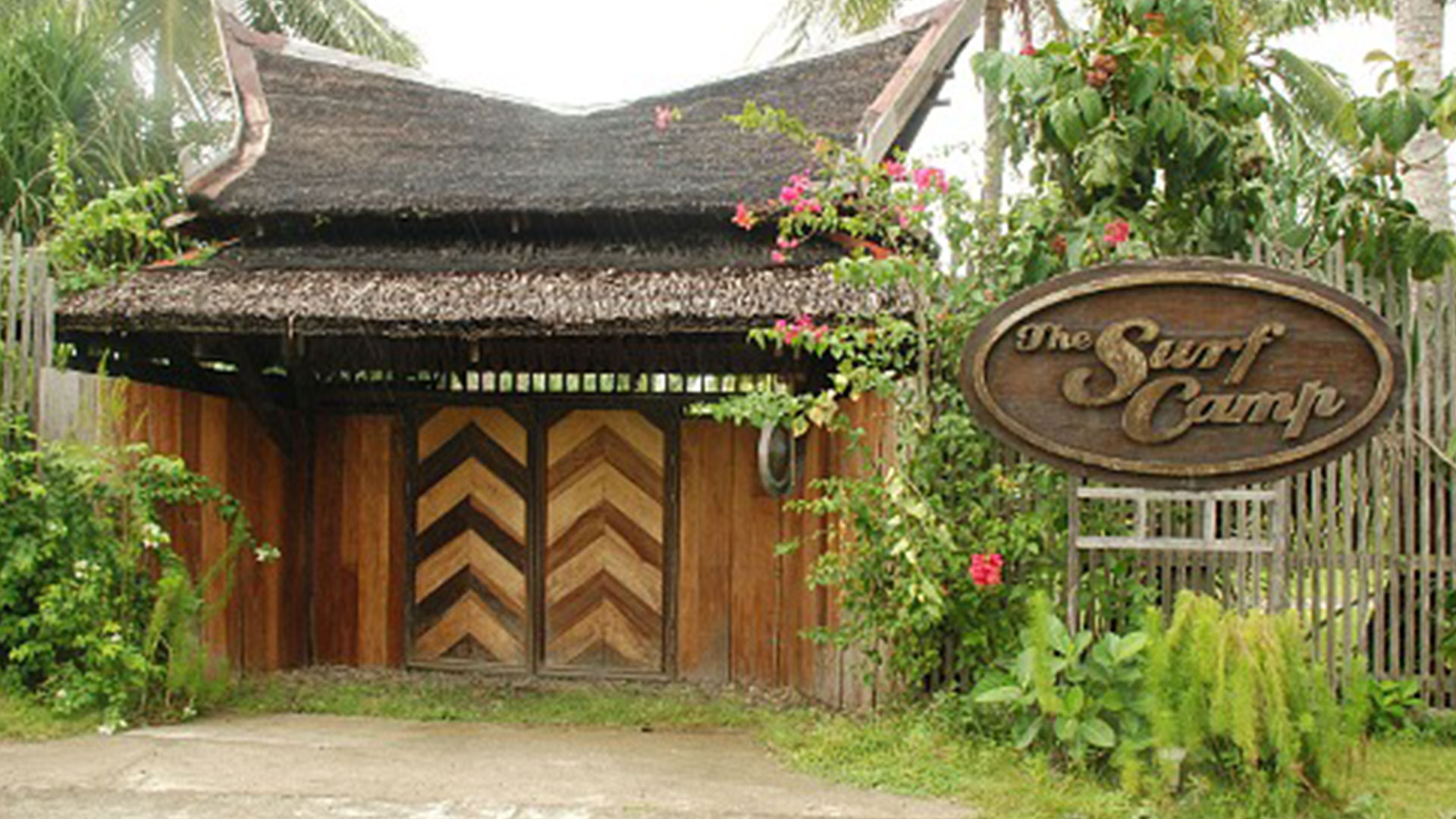 The-Surf-Camp-Resort-at-Calicoan-Island