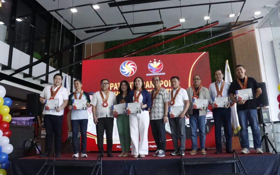 Eastern Samar receives 2 patient transport vehicles and lotto revenue share from PCSO