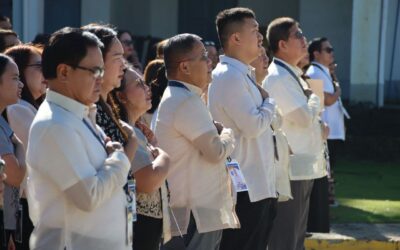 Gov. Evardone leads flag-raising, announces wellness break for provincial employees